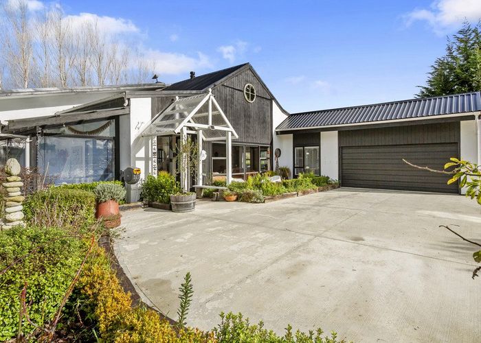  at 111A Johnsons Road, Whitemans Valley, Upper Hutt, Wellington