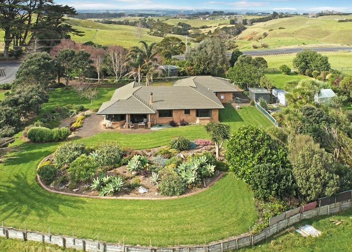  at 1241 Awhitu Road, Pollok