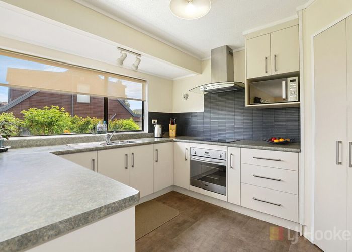  at 2 Brundon Place, Lynmore, Rotorua