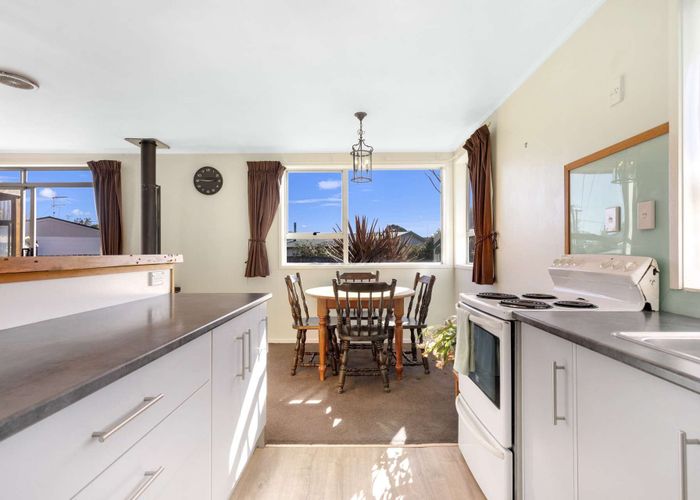  at 17 Barnard Road, Fairy Springs, Rotorua, Bay Of Plenty