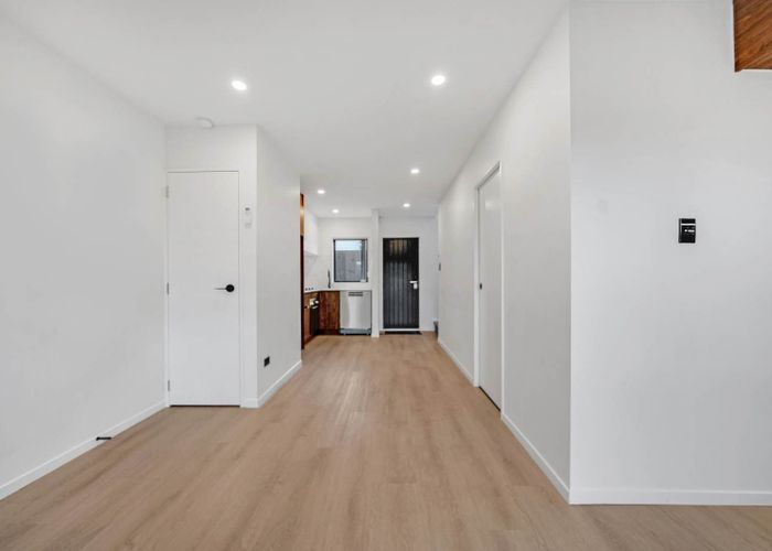  at 6/72 Tiraumea Drive, Pakuranga, Manukau City, Auckland