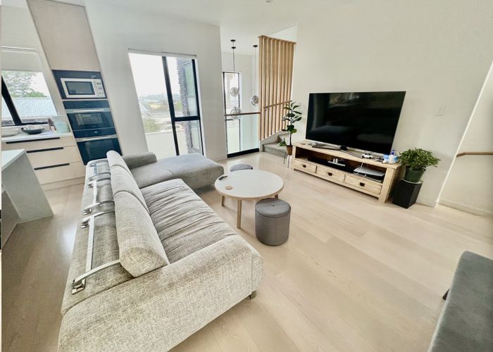 at 34 Esmonde Road, Takapuna, North Shore City, Auckland