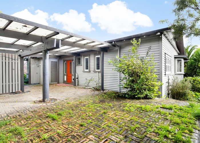  at 69 Balmain Road, Birkenhead, Auckland