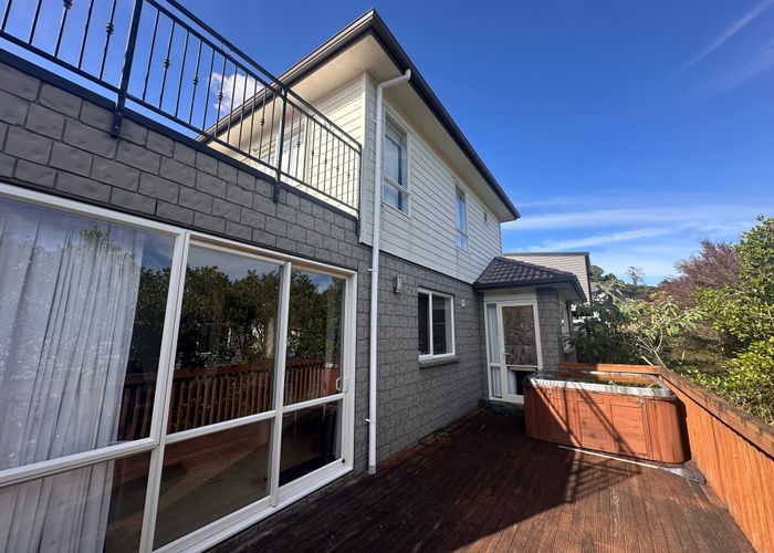  at 25 Wye Oak Drive, Schnapper Rock, North Shore City, Auckland