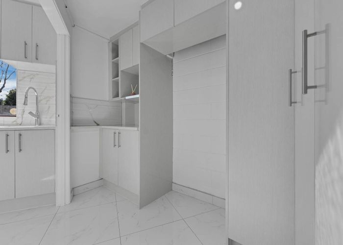  at 11/19A Gray Avenue, Mangere East, Manukau City, Auckland