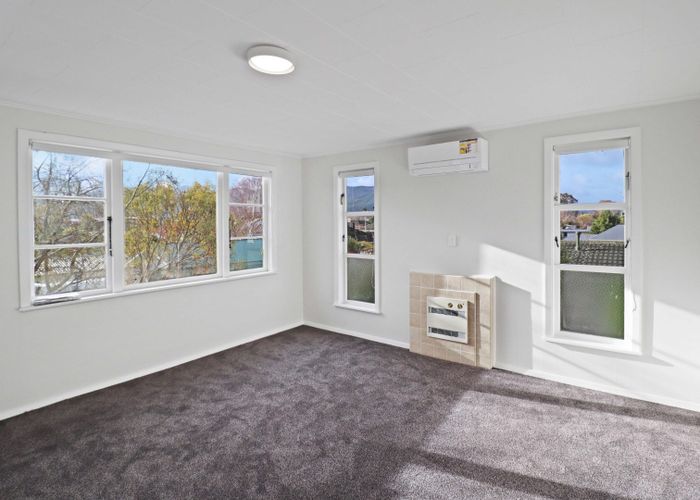  at 3/2 Argyle Grove, Trentham, Upper Hutt, Wellington