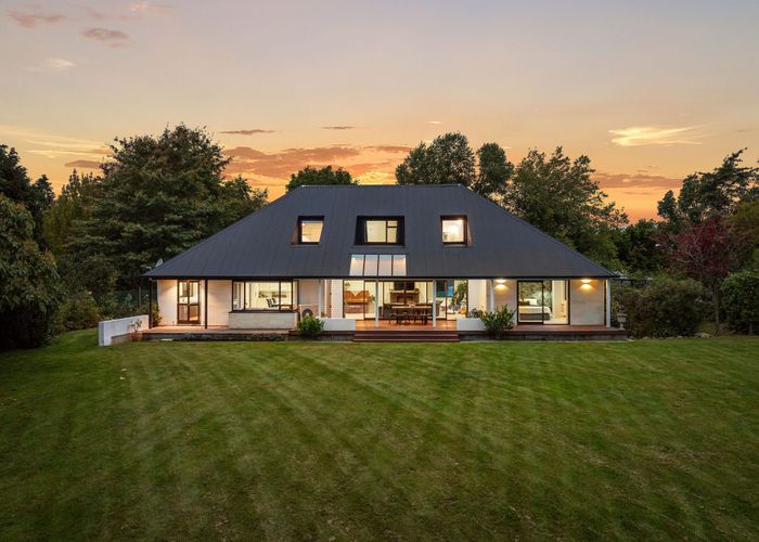  at 52 Johns Road, Belfast, Christchurch City, Canterbury