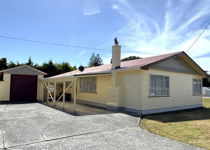  at 118 Tasman Street, Karoro, Grey, West Coast