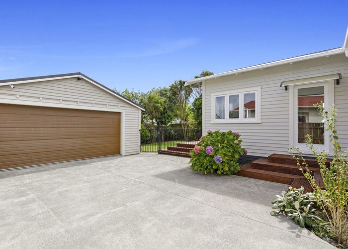  at 123 William Street, Petone, Lower Hutt