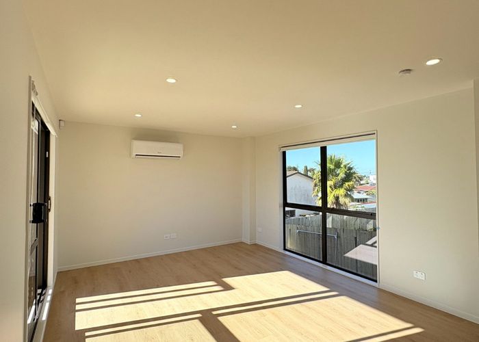  at 27C Te Atatu Road, Te Atatu South, Waitakere City, Auckland