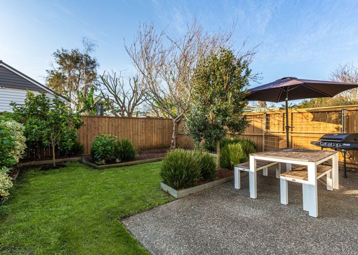  at 11 Pecan Place, Avondale, Auckland