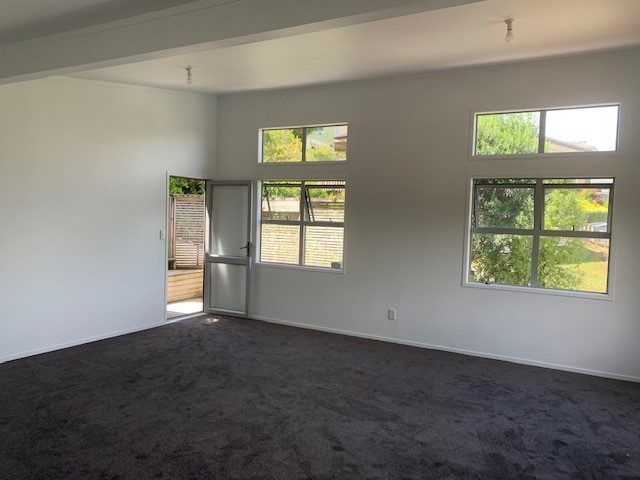  at Finn Pl, Totara Vale, North Shore City, Auckland
