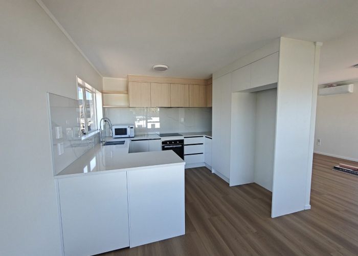  at 20 Jumento Place, Unsworth Heights, North Shore City, Auckland