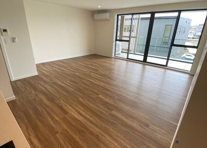  at 205/5 Newelm Lane, Flat Bush, Auckland