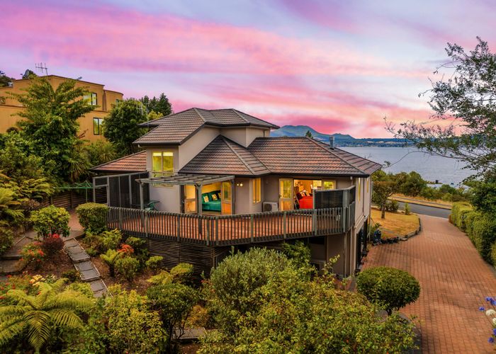  at 19 Te Urunga Place, Acacia Bay, Taupo, Waikato