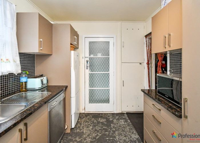  at 10 Capstick Road, Otara, Auckland
