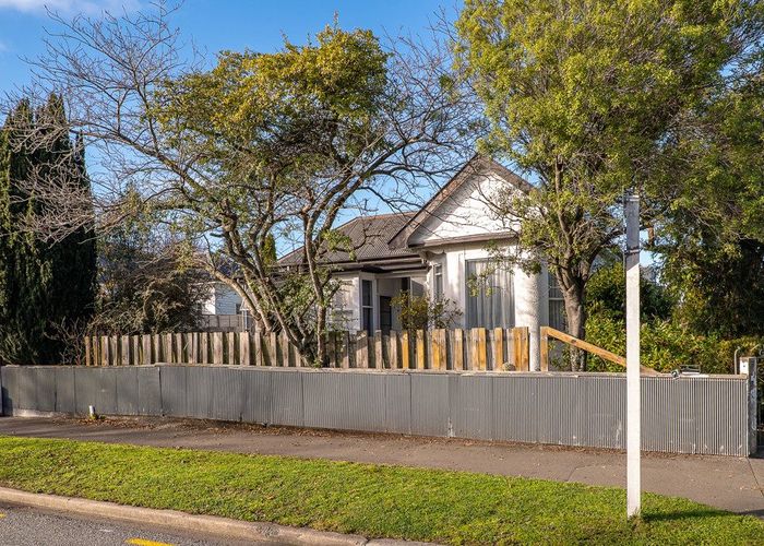  at 2 Rugby Street, Merivale, Christchurch City, Canterbury