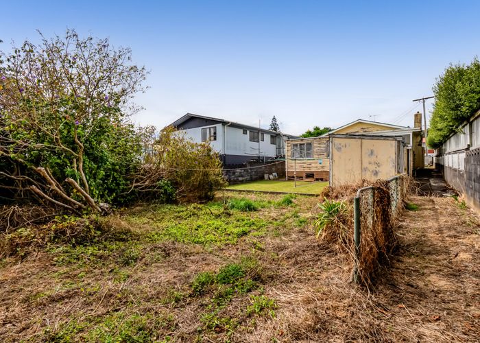  at 86 Pioneer Road, Moturoa, New Plymouth, Taranaki