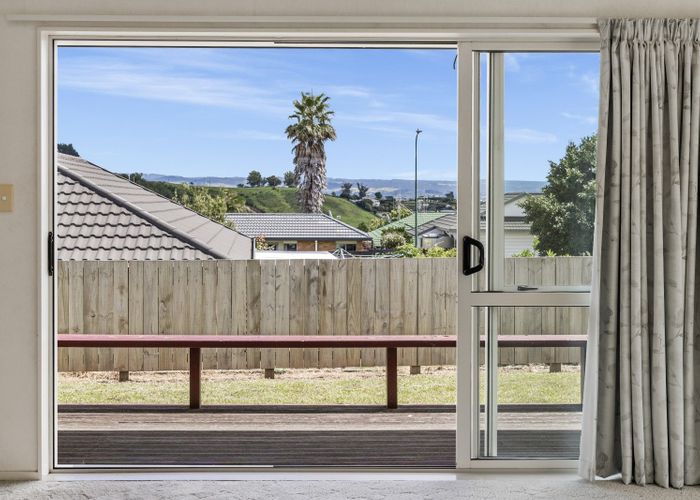  at 3 Molyneux Place, Welcome Bay, Tauranga