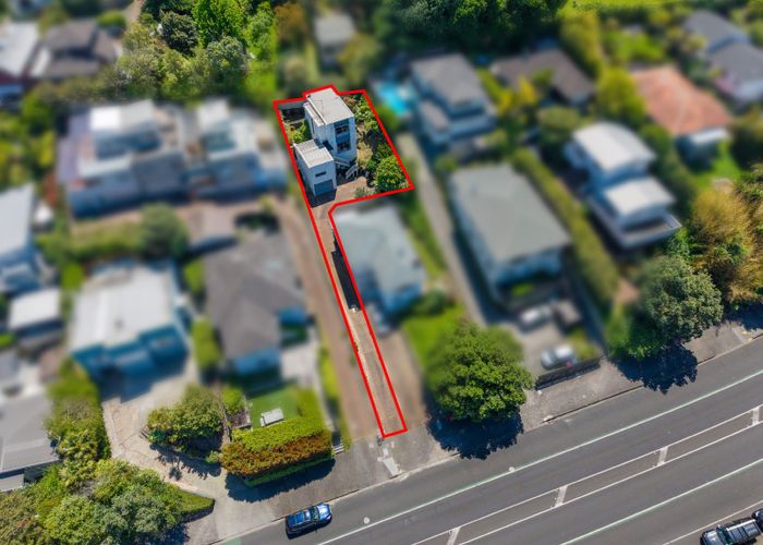  at 2/701 Great North Road, Grey Lynn, Auckland City, Auckland