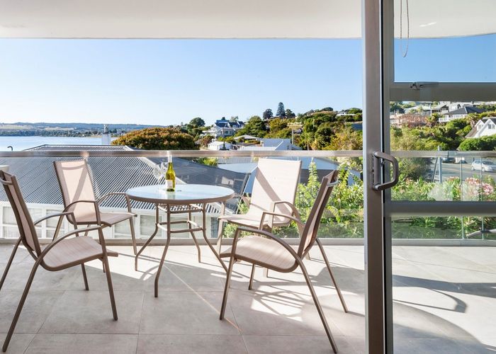  at 11/2 Lowell Place, Waipahihi, Taupo, Waikato