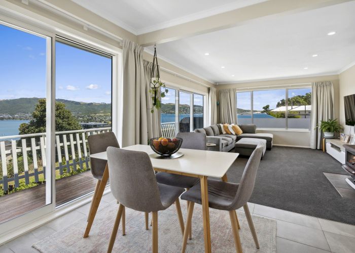  at 10 Inlet View, Titahi Bay, Porirua