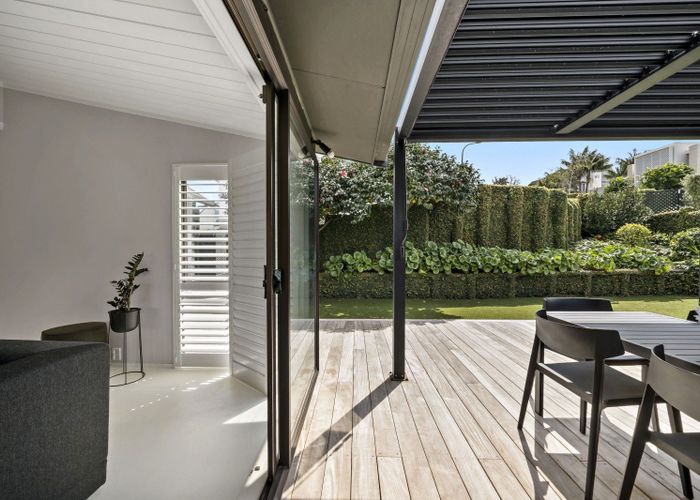  at 24 Crescent Road, Parnell, Auckland