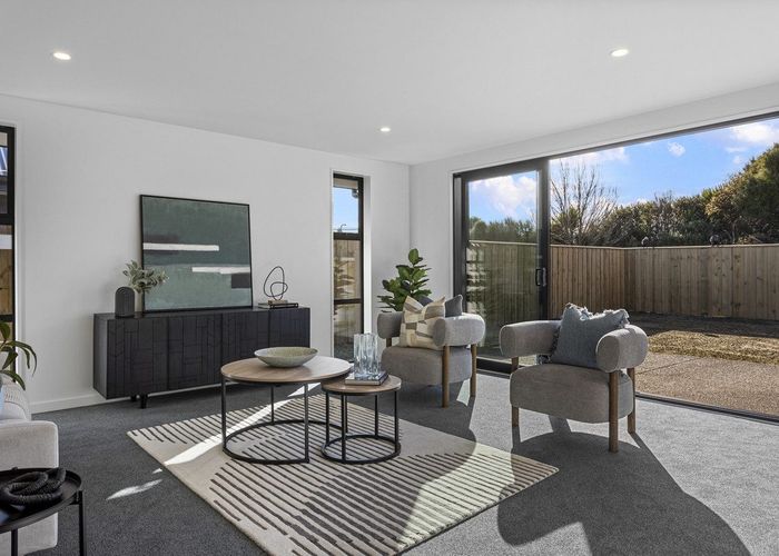  at 43 Henshaw Street, Woodend, Woodend