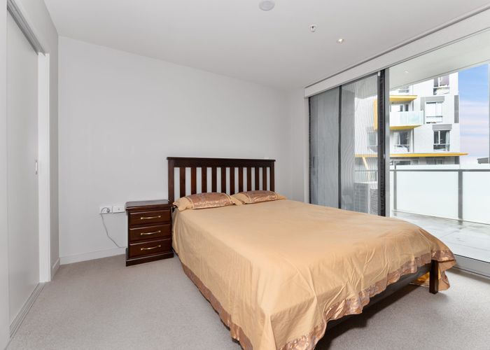  at 107/3 Rose Garden Lane, Albany, North Shore City, Auckland