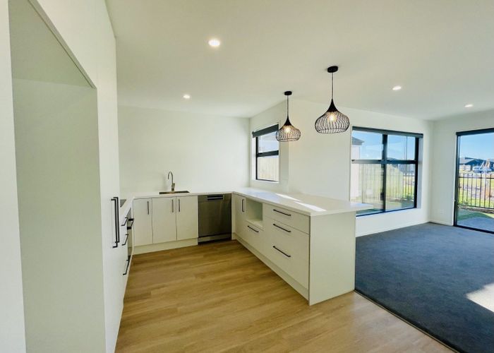  at 8 Riroriro Lane, Halswell, Christchurch