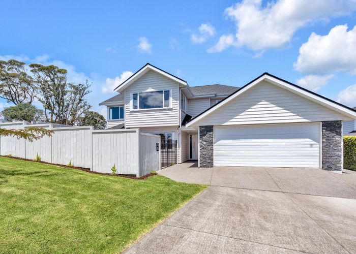  at 137 Cook Street, Howick, Auckland