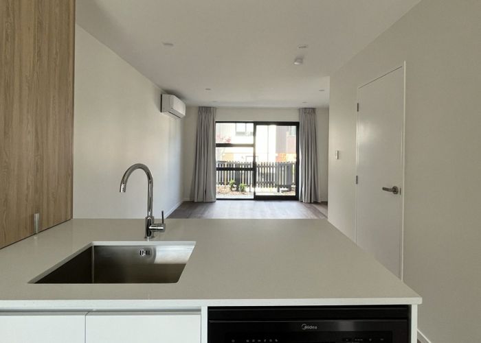  at 6/476 West Coast Road, Glen Eden, Waitakere City, Auckland