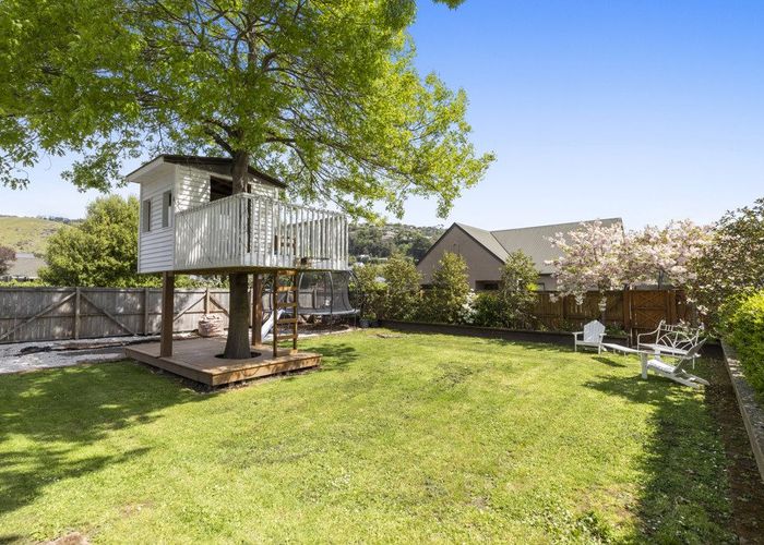  at 44 Vernon Terrace, Hillsborough, Christchurch City, Canterbury