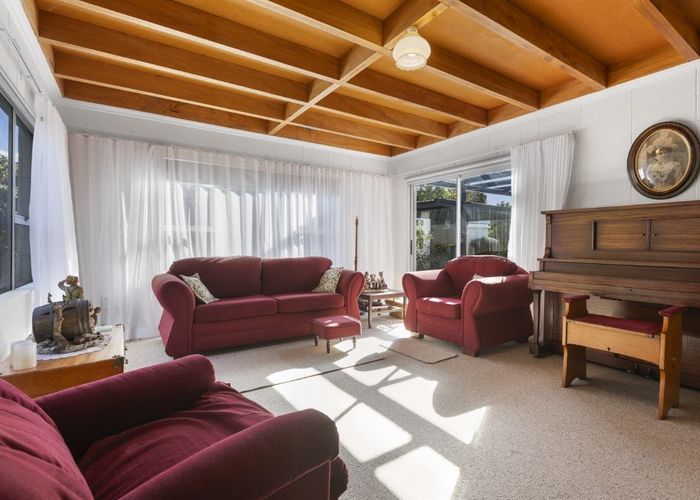  at 194a Seaview Road, Westown, New Plymouth, Taranaki