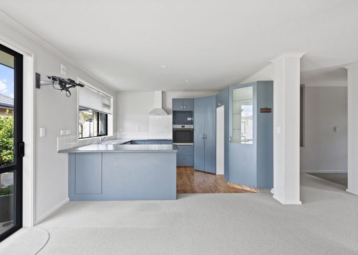  at 5 Holcroft Place, Huntington, Hamilton, Waikato