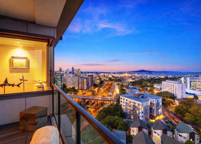  at 135 Grafton Road, Grafton, Auckland City, Auckland