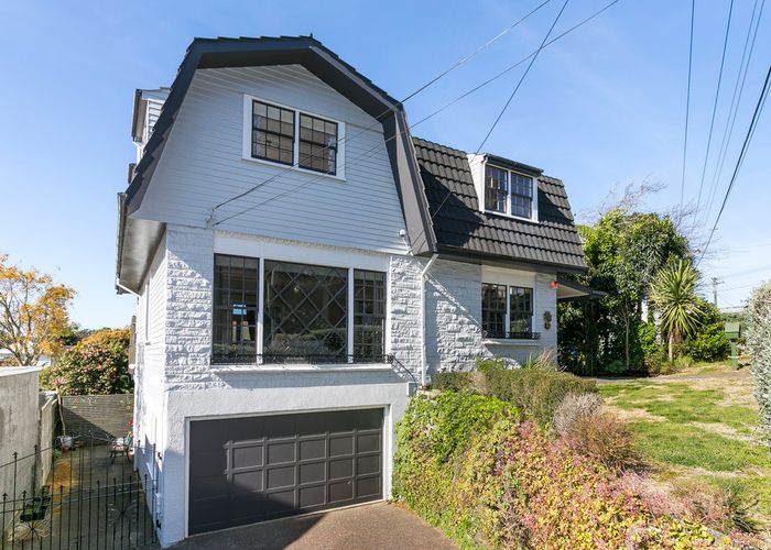  at 53 Nicholson Road, Khandallah, Wellington