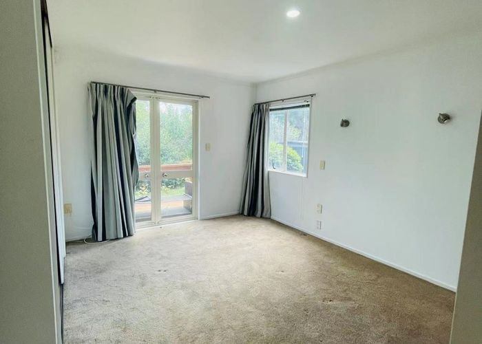  at 2/23 Havelock Ave, Forrest Hill, North Shore City, Auckland