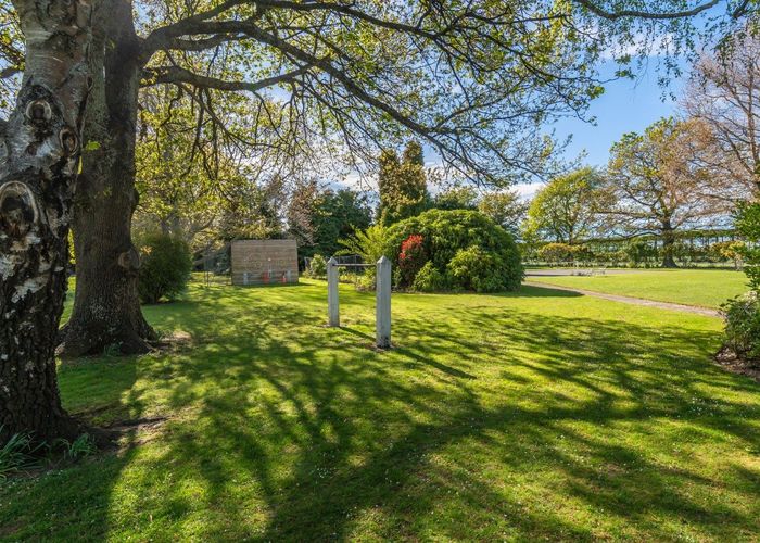  at 180 Anama School Road, Ashburton