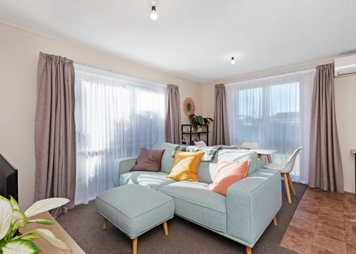  at 48 Norfolk Crescent, Otaki Beach, Otaki