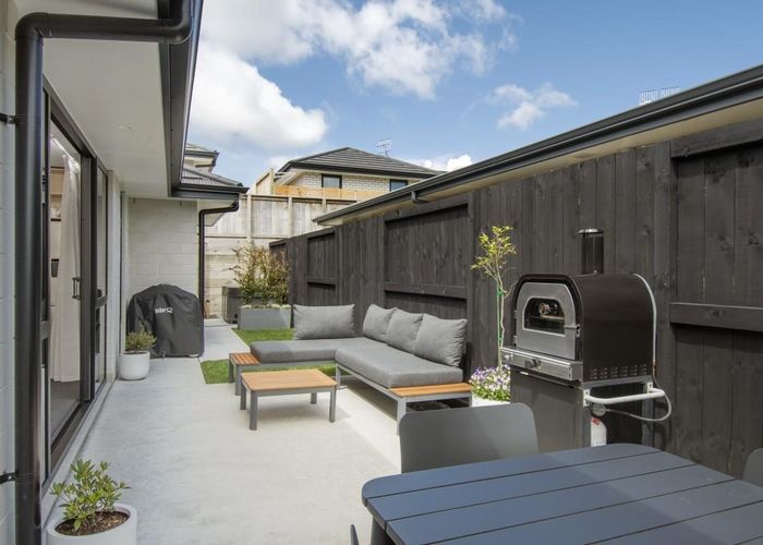  at 73 Kennedy Road, Pyes Pa, Tauranga