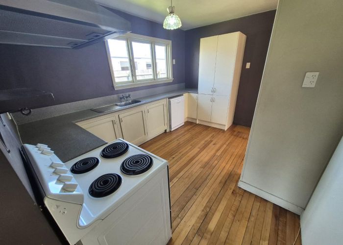  at 32 Bower Avenue, New Brighton, Christchurch City, Canterbury