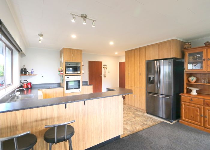  at 82 Kildare View, Waikiwi, Invercargill