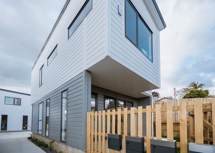  at 55A Redwood Drive, Massey, Auckland