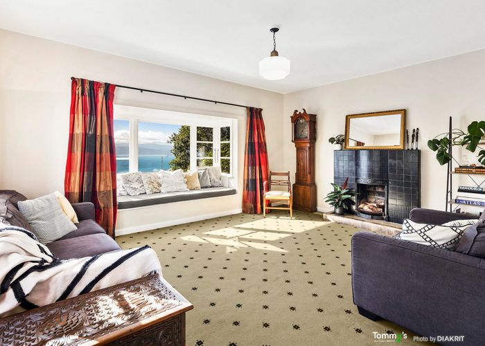  at 7 Lower Watt Street, Wadestown, Wellington