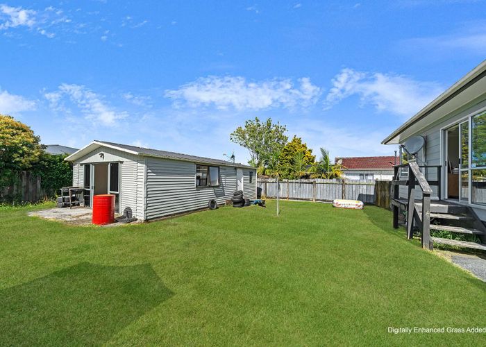  at 6 Karina Place, Glen Eden, Waitakere City, Auckland