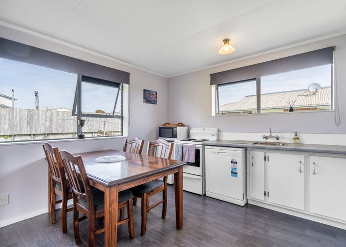  at 44 Newbie Place, Heidelberg, Invercargill