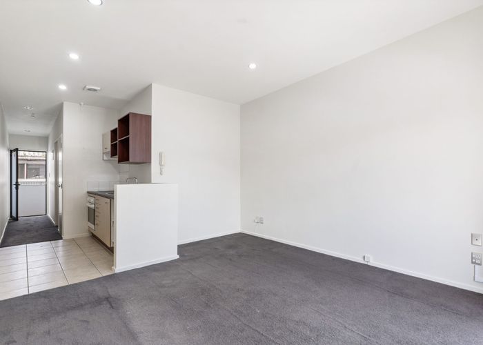  at 92 Stanhope Road, Mount Wellington, Auckland City, Auckland