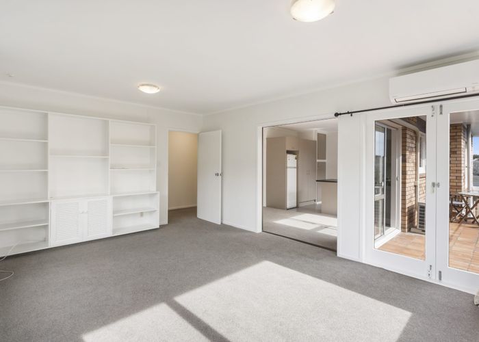  at 1/120 Orakei Road, Remuera, Auckland City, Auckland