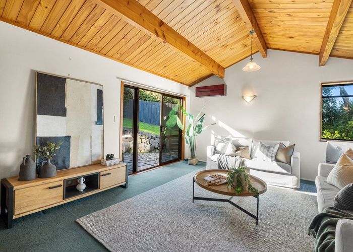  at 182 Clifton Terrace, Sumner, Christchurch City, Canterbury